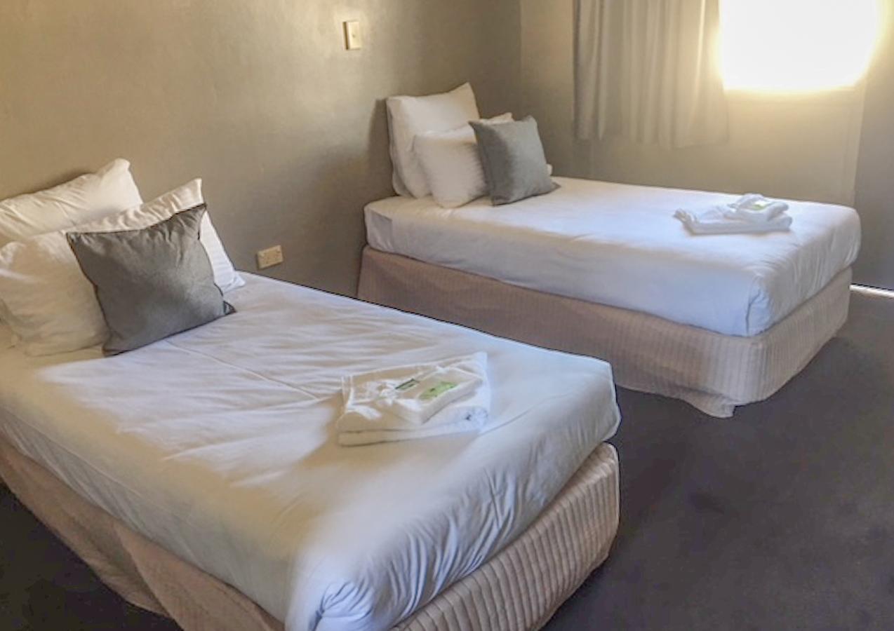 Commercial Hotel Motel リスゴー エクステリア 写真